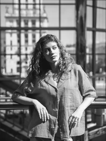 The photo of me suddenly caught sun rays. 